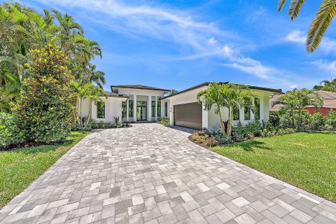 House in Jupiter, Florida 4 bedrooms, 329.8 sq.m. № 1188657 - photo 23