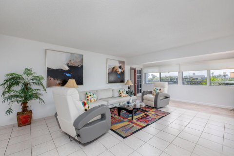 Condo in Stuart, Florida, 2 bedrooms  № 978610 - photo 28