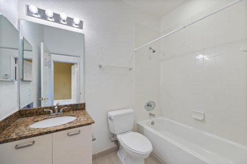 Condominio en venta en Stuart, Florida, 3 dormitorios, 149.29 m2 № 1160303 - foto 11