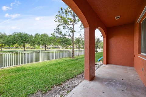 Condominio en venta en Stuart, Florida, 3 dormitorios, 149.29 m2 № 1160303 - foto 7