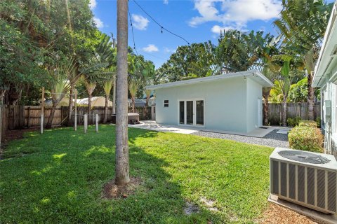 House in Fort Lauderdale, Florida 3 bedrooms, 131.55 sq.m. № 1160307 - photo 8