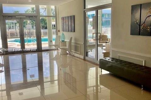 Condominio en venta en Bay Harbor Islands, Florida, 1 dormitorio, 89.28 m2 № 641071 - foto 20