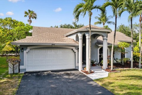 Villa ou maison à vendre à Coral Springs, Floride: 4 chambres, 210.89 m2 № 1208666 - photo 10