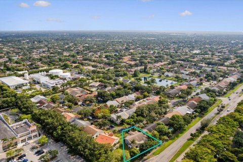 Villa ou maison à vendre à Coral Springs, Floride: 4 chambres, 210.89 m2 № 1208666 - photo 1