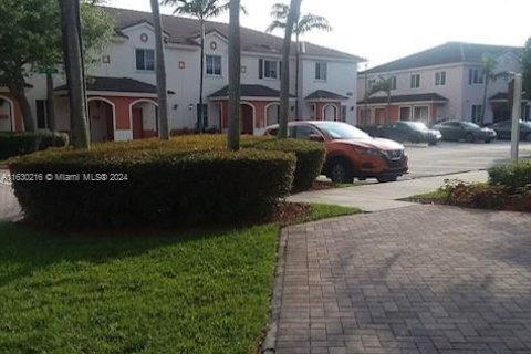 Townhouse in Miami Gardens, Florida 2 bedrooms, 105.91 sq.m. № 1417805 - photo 7