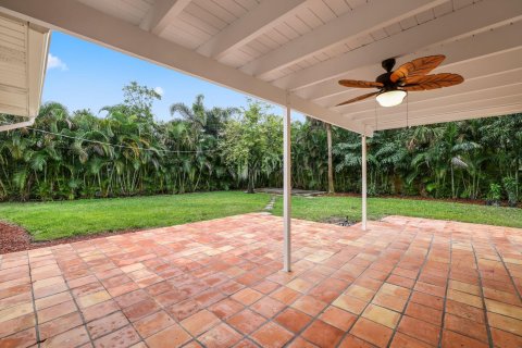 House in Pompano Beach, Florida 3 bedrooms, 170.2 sq.m. № 1208706 - photo 25