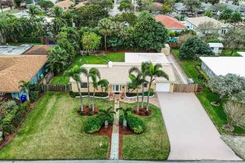 Villa ou maison à vendre à Pompano Beach, Floride: 3 chambres, 170.2 m2 № 1208706 - photo 13
