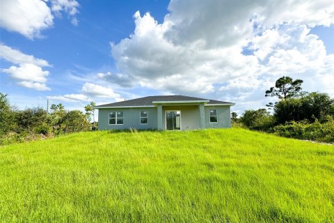 Villa ou maison à vendre à Lehigh Acres, Floride: 3 chambres, 151.43 m2 № 1325873 - photo 21