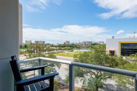 Condominio en venta en Tampa, Florida, 2 dormitorios, 121.61 m2 № 738993 - foto 26