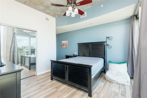 Condominio en venta en Tampa, Florida, 2 dormitorios, 121.61 m2 № 738993 - foto 21
