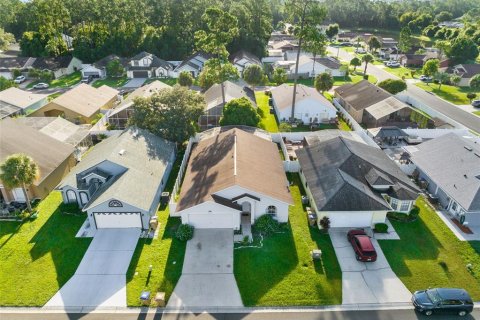 Villa ou maison à vendre à Kissimmee, Floride: 3 chambres, 147.71 m2 № 1343255 - photo 24