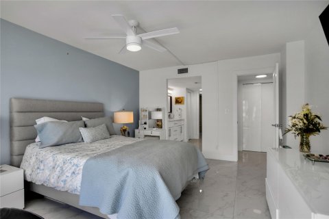 Copropriété à vendre à Fort Lauderdale, Floride: 2 chambres, 133.31 m2 № 1209102 - photo 15