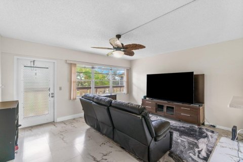 Condo in Boca Raton, Florida, 1 bedroom  № 1209100 - photo 20