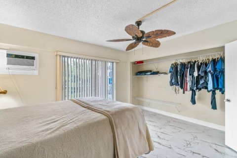 Condo in Boca Raton, Florida, 1 bedroom  № 1209100 - photo 15