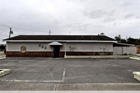 Commercial property in Longwood, Florida 170.01 sq.m. № 1373673 - photo 1