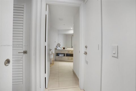 Copropriété à vendre à Hollywood, Floride: 1 chambre, 78.13 m2 № 1330297 - photo 15