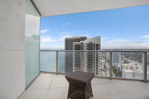 Condominio en venta en Hollywood, Florida, 1 dormitorio, 78.13 m2 № 1330297 - foto 18