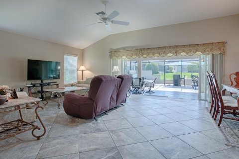 Casa en venta en The Villages, Florida, 3 dormitorios, 182.65 m2 № 1346316 - foto 17