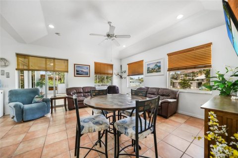 Villa ou maison à vendre à Punta Gorda, Floride: 3 chambres, 169.18 m2 № 1346311 - photo 23