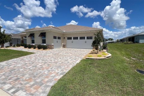 Villa ou maison à vendre à Ocala, Floride: 3 chambres, 230.03 m2 № 1346315 - photo 1