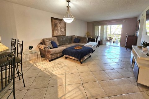 Copropriété à vendre à Pompano Beach, Floride: 2 chambres, 113.53 m2 № 957053 - photo 27