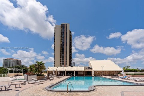 Copropriété à vendre à Aventura, Floride: 2 chambres, 105.72 m2 № 1238450 - photo 9