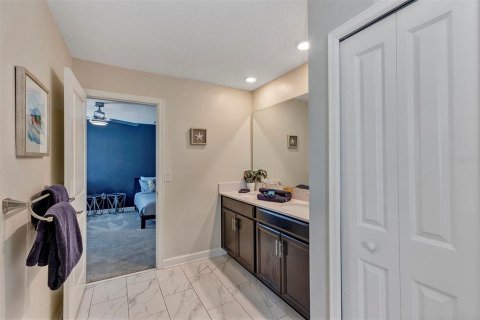 Casa en venta en Davenport, Florida, 8 dormitorios, 404.68 m2 № 997183 - foto 30