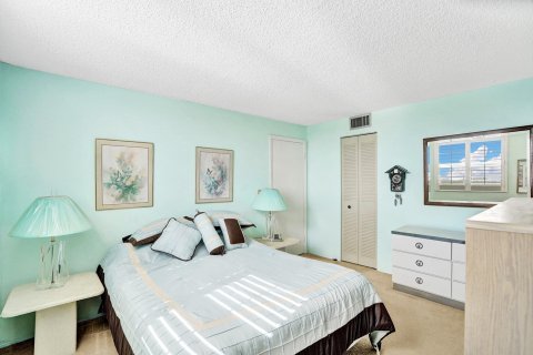 Condo in Dania Beach, Florida, 2 bedrooms  № 1096452 - photo 26