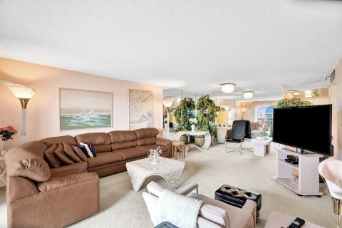 Copropriété à vendre à Dania Beach, Floride: 2 chambres, 110.55 m2 № 1096452 - photo 29