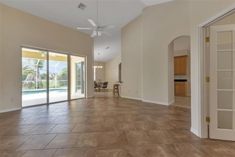 Villa ou maison à vendre à Punta Gorda, Floride: 3 chambres, 184.23 m2 № 1276920 - photo 7