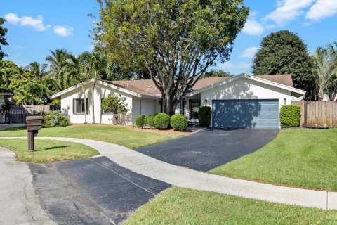 Casa en venta en Plantation, Florida, 4 dormitorios, 210.61 m2 № 827593 - foto 2