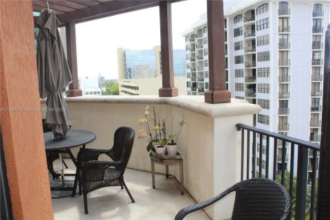 Condominio en venta en Coral Gables, Florida, 2 dormitorios, 168.15 m2 № 1170663 - foto 19