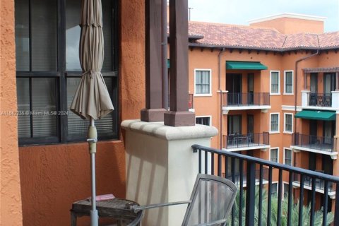 Condominio en venta en Coral Gables, Florida, 2 dormitorios, 168.15 m2 № 1170663 - foto 26