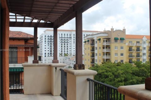 Condominio en venta en Coral Gables, Florida, 2 dormitorios, 168.15 m2 № 1170663 - foto 14