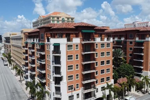 Copropriété à vendre à Coral Gables, Floride: 2 chambres, 168.15 m2 № 1170663 - photo 1