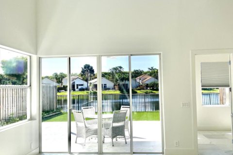 House in Boca Raton, Florida 3 bedrooms, 210.89 sq.m. № 1093119 - photo 14