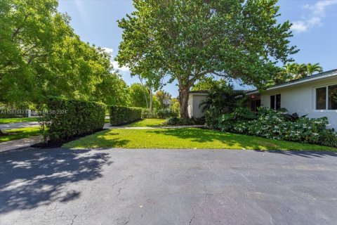 Villa ou maison à vendre à Coral Gables, Floride: 3 chambres, 199.18 m2 № 1176352 - photo 5