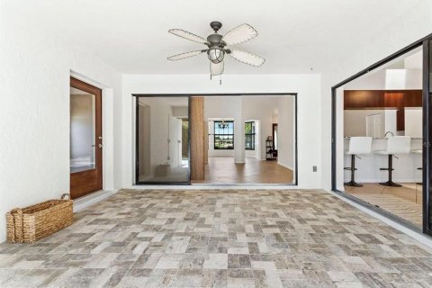 Villa ou maison à louer à Bradenton, Floride: 4 chambres, 184.04 m2 № 690962 - photo 30