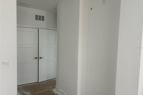 Купить таунхаус в Сент-Питерсберг, Флорида 3 комнаты, 231.42м2, № 659917 - фото 21