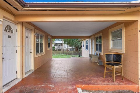 Immobilier commercial à vendre à Pahokee, Floride: 205.13 m2 № 873907 - photo 8