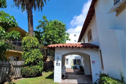 Terreno en venta en Miami Beach, Florida № 1237517 - foto 10