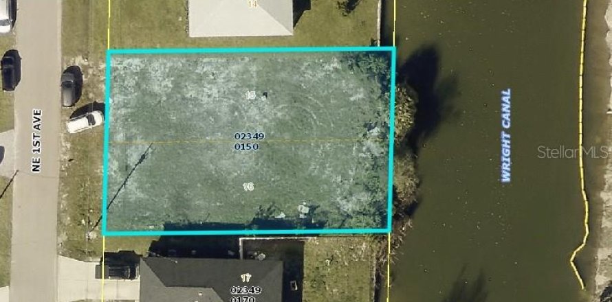 Land in Cape Coral, Florida № 1396403