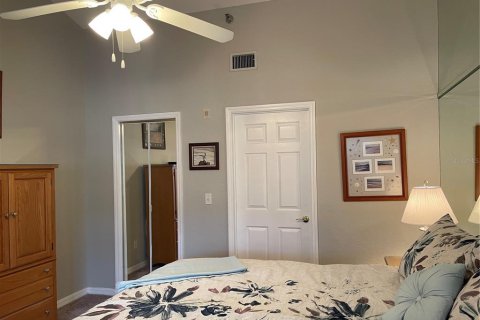 Condo in Lutz, Florida, 1 bedroom  № 1352649 - photo 18