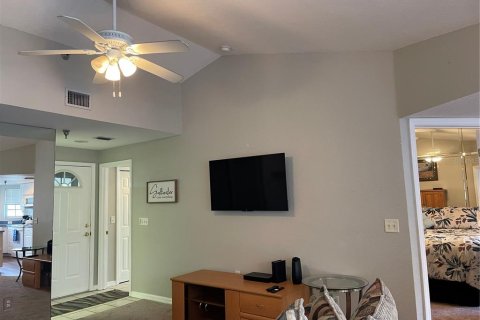 Condo in Lutz, Florida, 1 bedroom  № 1352649 - photo 26