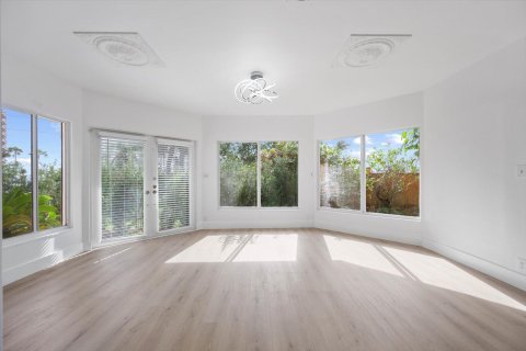 Casa en venta en Juno Beach, Florida, 2 dormitorios, 136.57 m2 № 972763 - foto 2