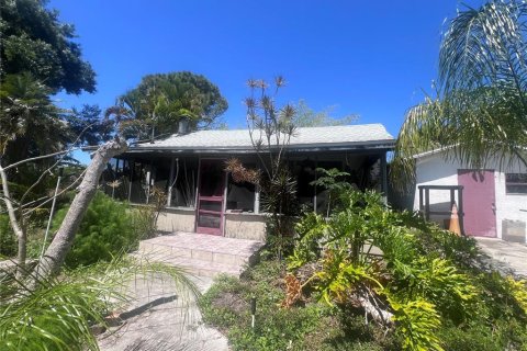 Casa en venta en Punta Gorda, Florida, 2 dormitorios, 112.69 m2 № 1113371 - foto 1