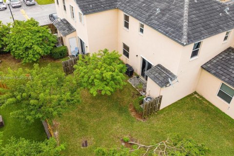 Villa ou maison à vendre à Homestead, Floride: 3 chambres, 141.49 m2 № 863568 - photo 22