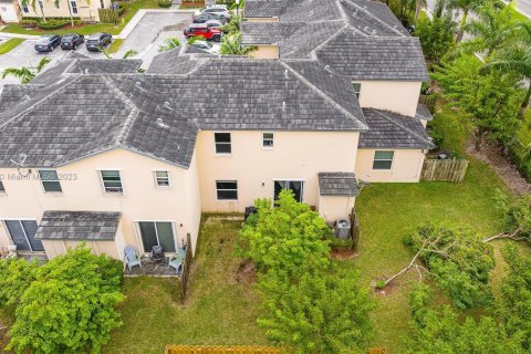 Villa ou maison à vendre à Homestead, Floride: 3 chambres, 141.49 m2 № 863568 - photo 16