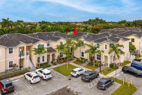 Villa ou maison à vendre à Homestead, Floride: 3 chambres, 141.49 m2 № 863568 - photo 14