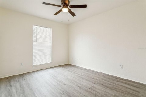 Adosado en venta en Tampa, Florida, 4 dormitorios, 160.16 m2 № 1343375 - foto 8